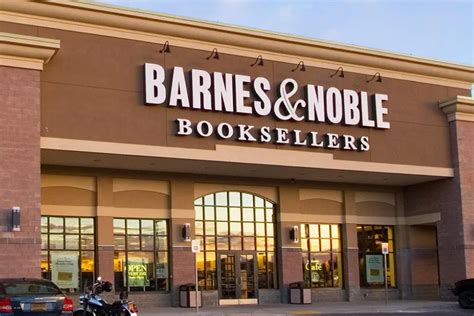 can you return books at barnes and noble if they have been damaged during shipping?